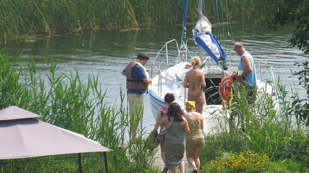Willa Dabrowa Dąbrówno Buitenkant foto